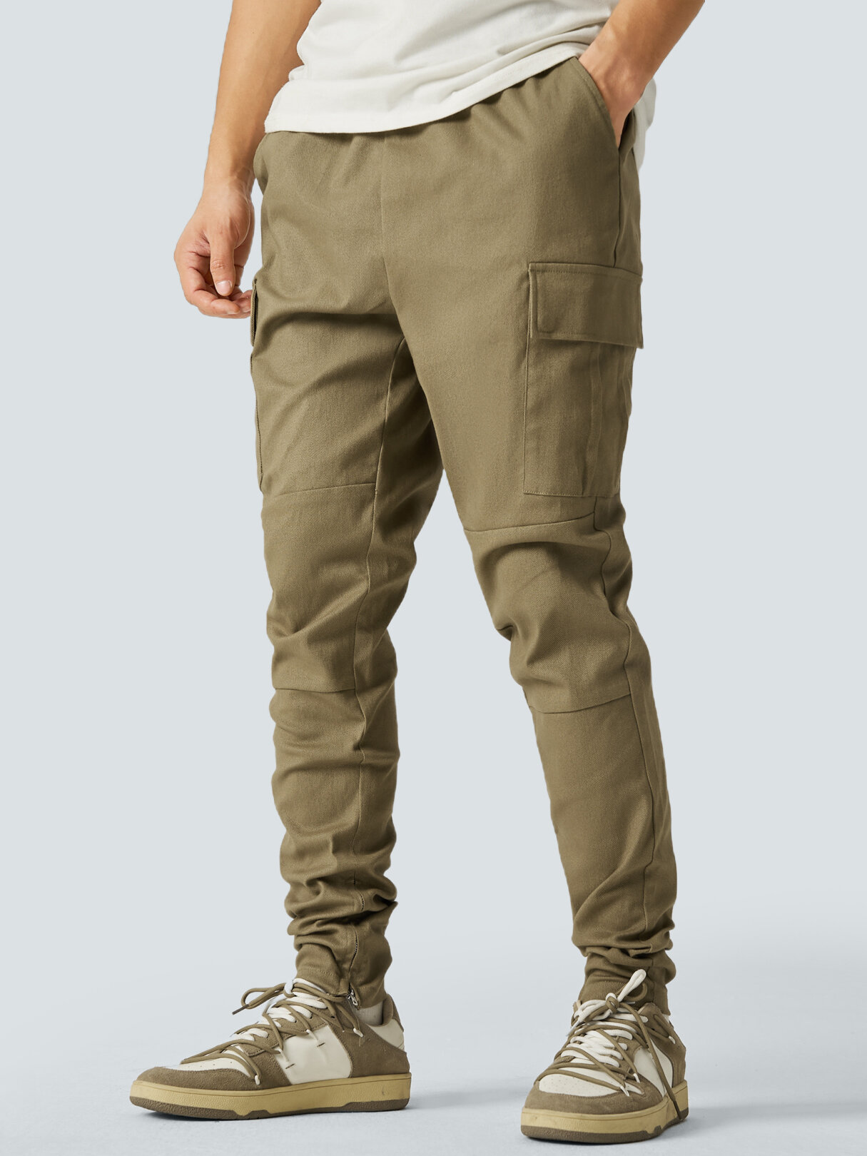 Mens Solid Color Seam Detail Zip Cuff Cargo Pants